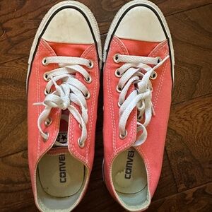 Converse pink Peach Low-Top Sneakers